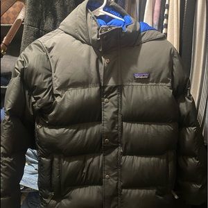 Patagonia boys puffer jacket